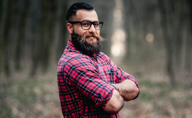 Beard oil for natural facial hair care